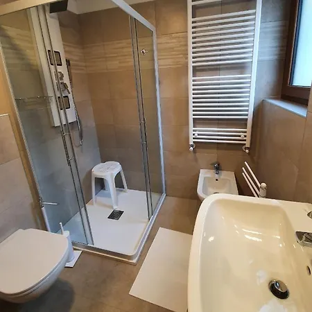 Azalea & Domo 5 Lejlighed