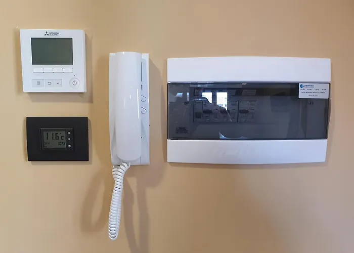 Azalea & Domo 5 Apartment