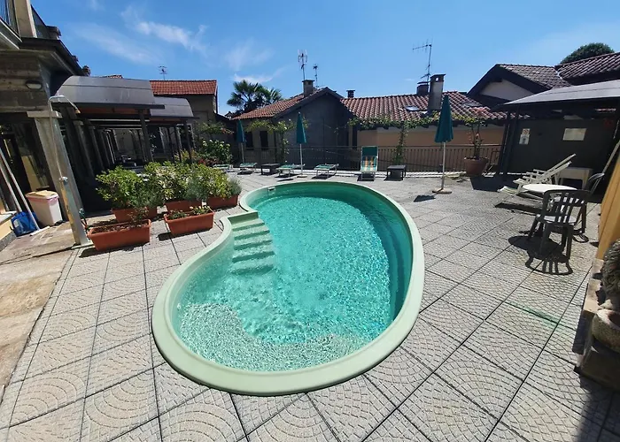 Azalea & Domo 5 아파트 *