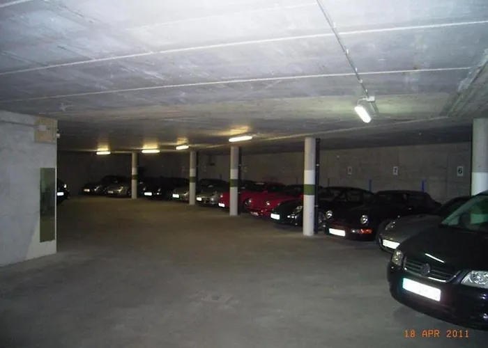 Azalea & Domo 5 Baveno